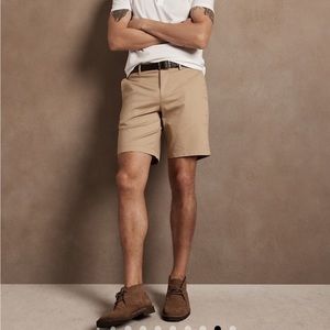 Banana Republic Men Aiden Shorts.
